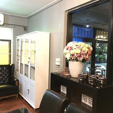 Add Home Hostel Vipavadee 42 曼谷 外观 照片