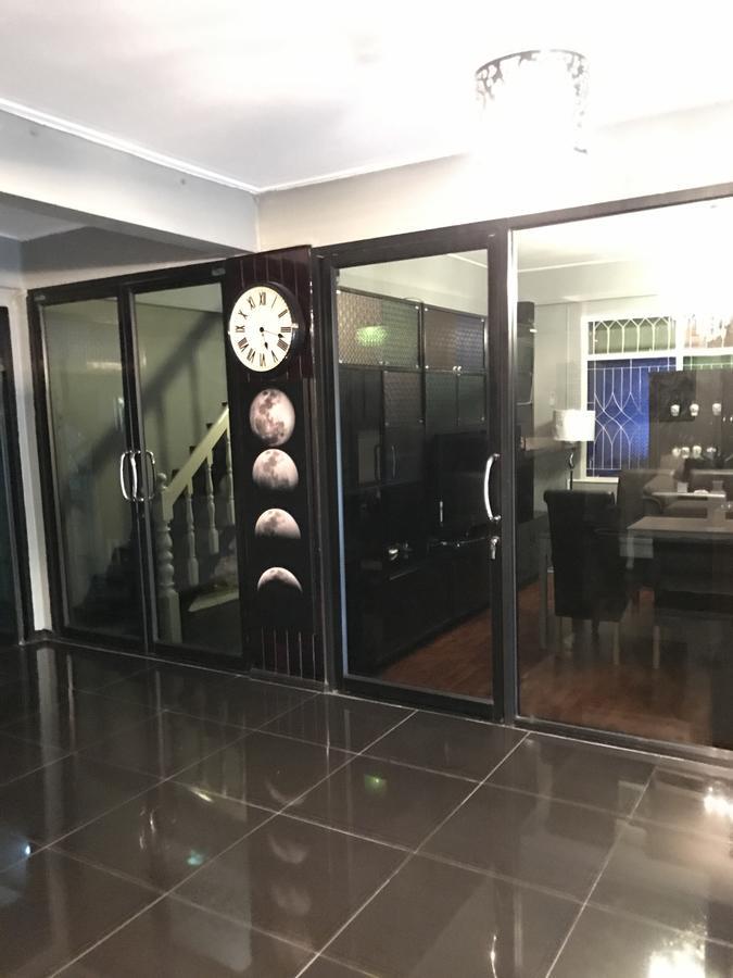 Add Home Hostel Vipavadee 42 曼谷 外观 照片