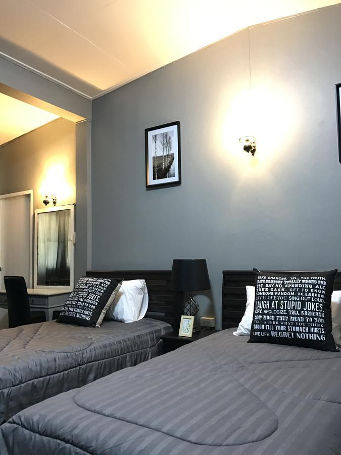 Add Home Hostel Vipavadee 42 曼谷 外观 照片