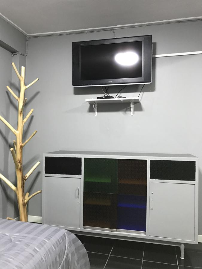 Add Home Hostel Vipavadee 42 曼谷 外观 照片